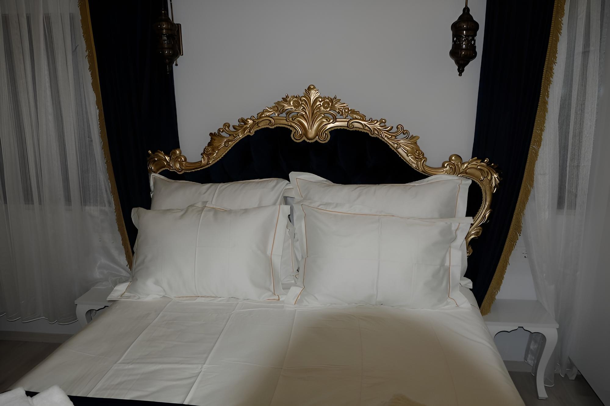Blue Mosque Suites