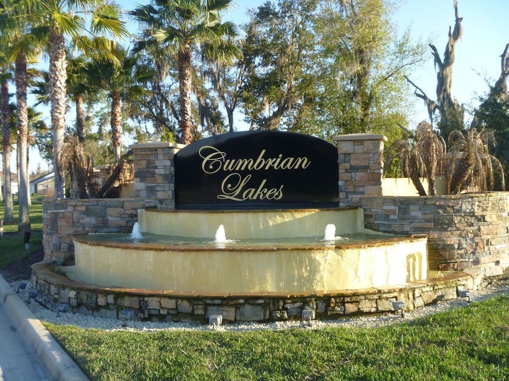Charming 4-bedroom Villa With Pool & Spa, Only 15 Minutes From Disney!