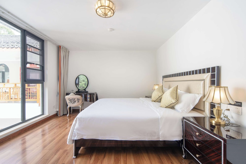 XiangLu YiMo Valley Retreat Guesthouse