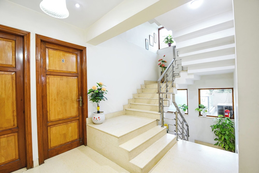 Fabhotel Akashneem
