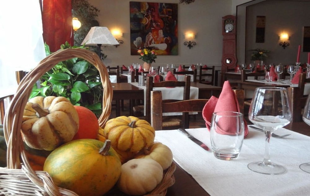 Hotel le Relais - Property Image 6