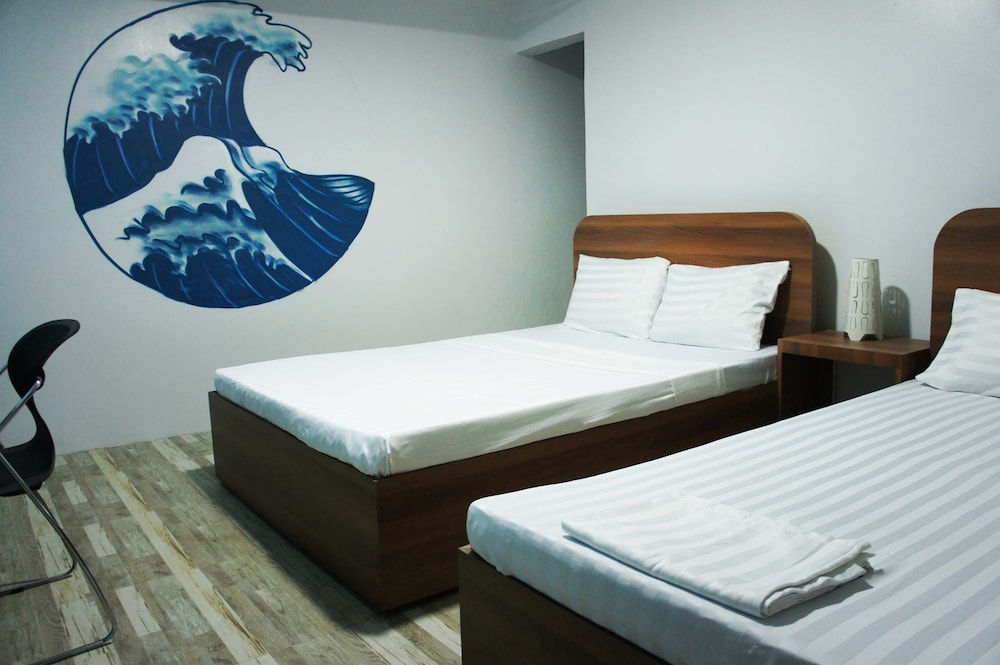 Surf Theori Resort