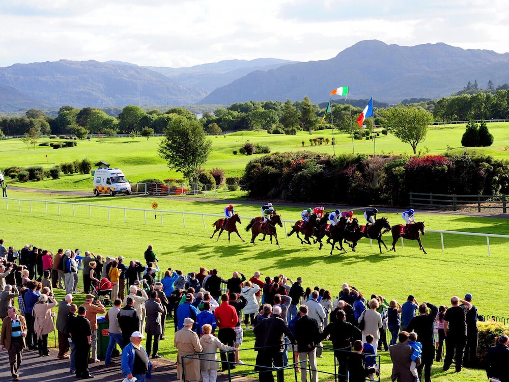 Madams Hill House Killarney