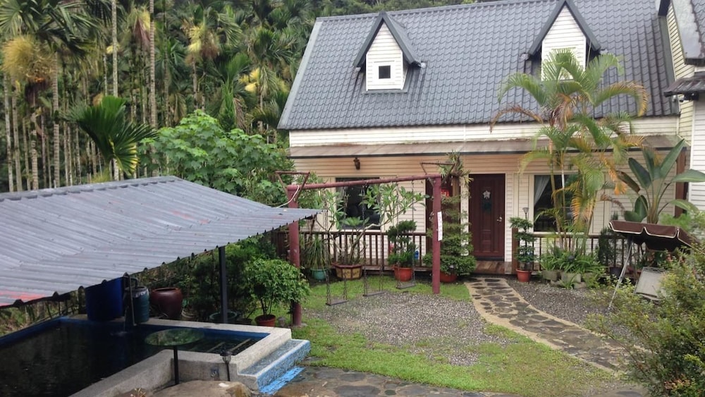 Youshuixiang B&B