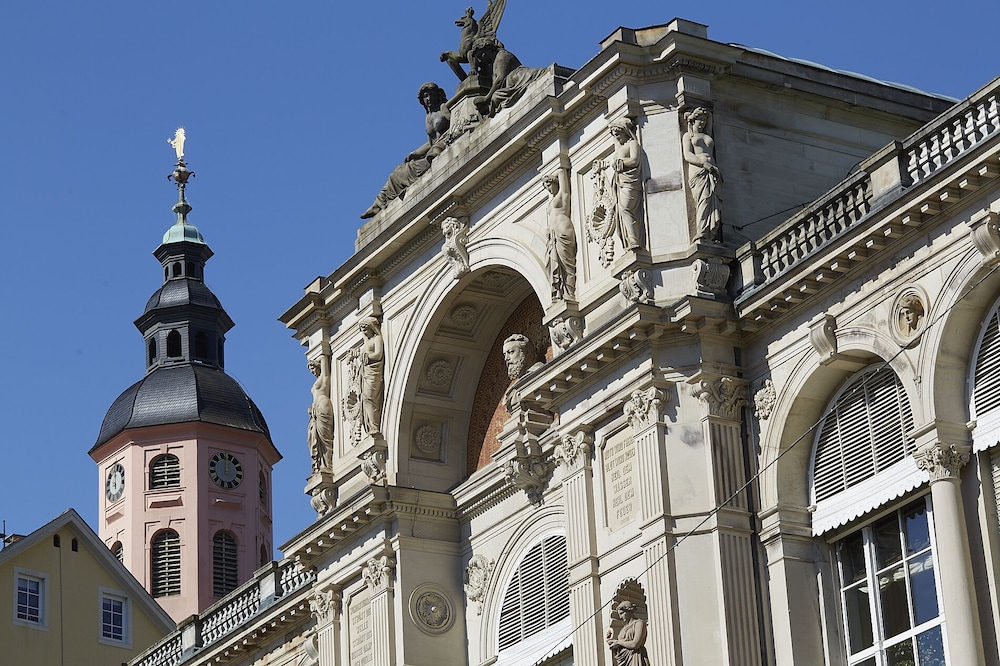 Hotel Beek - Image 1