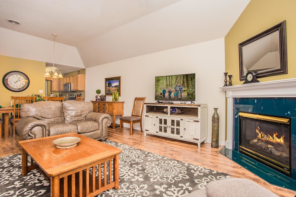 Whispering Pines 651 view 2