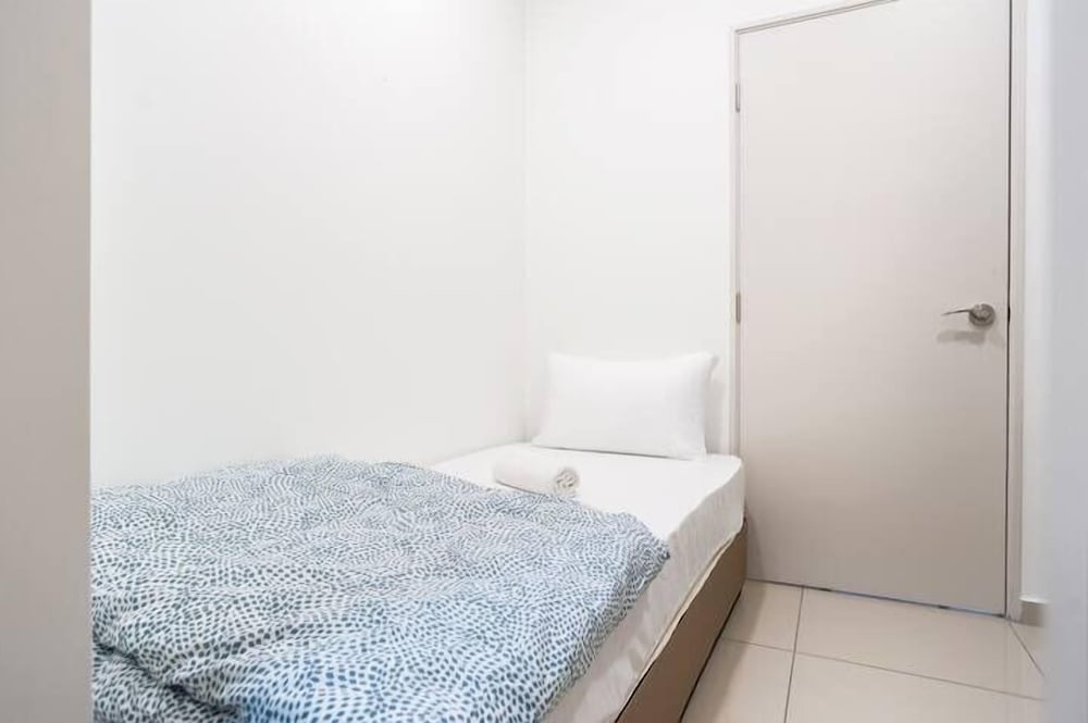 I-City Holiday KL Suites
