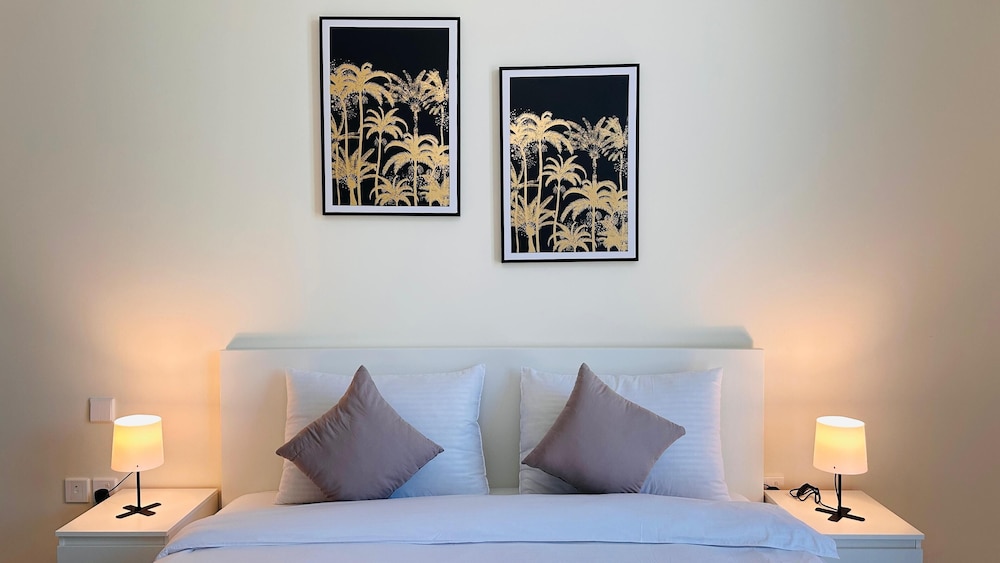 Sunday Sheikh Zayed Road Concord Tower 2 BR by Belvilla