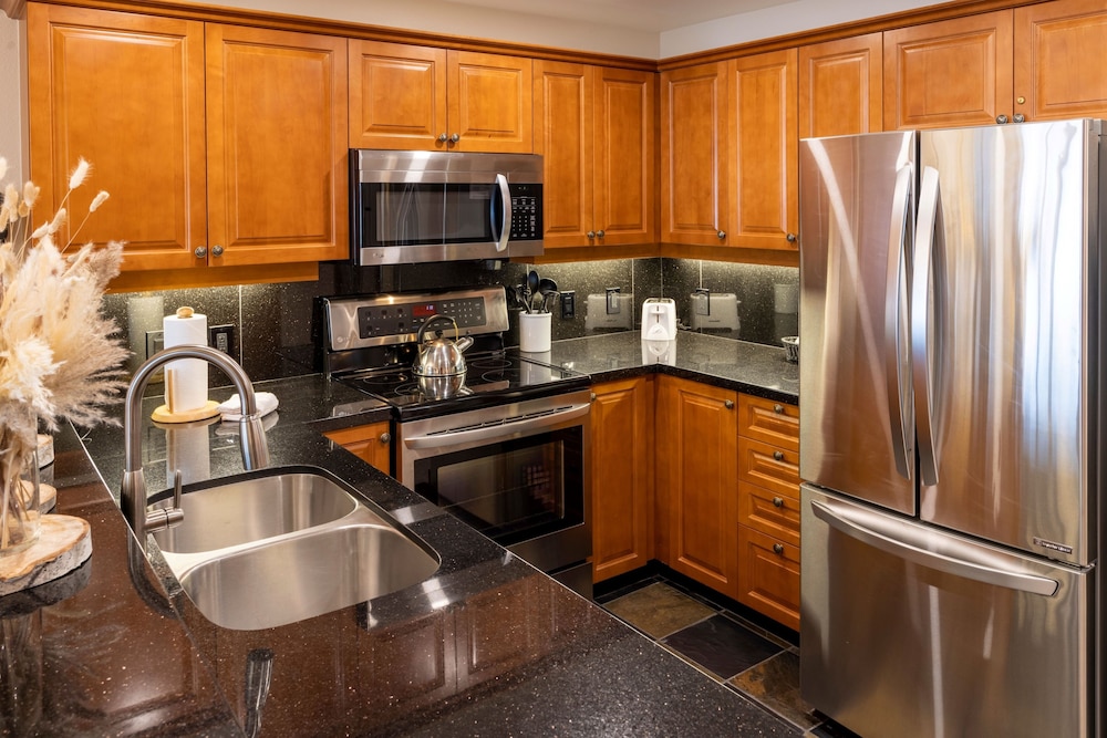 1307A - One Bedroom Standard Eagle Springs West 1 Condo