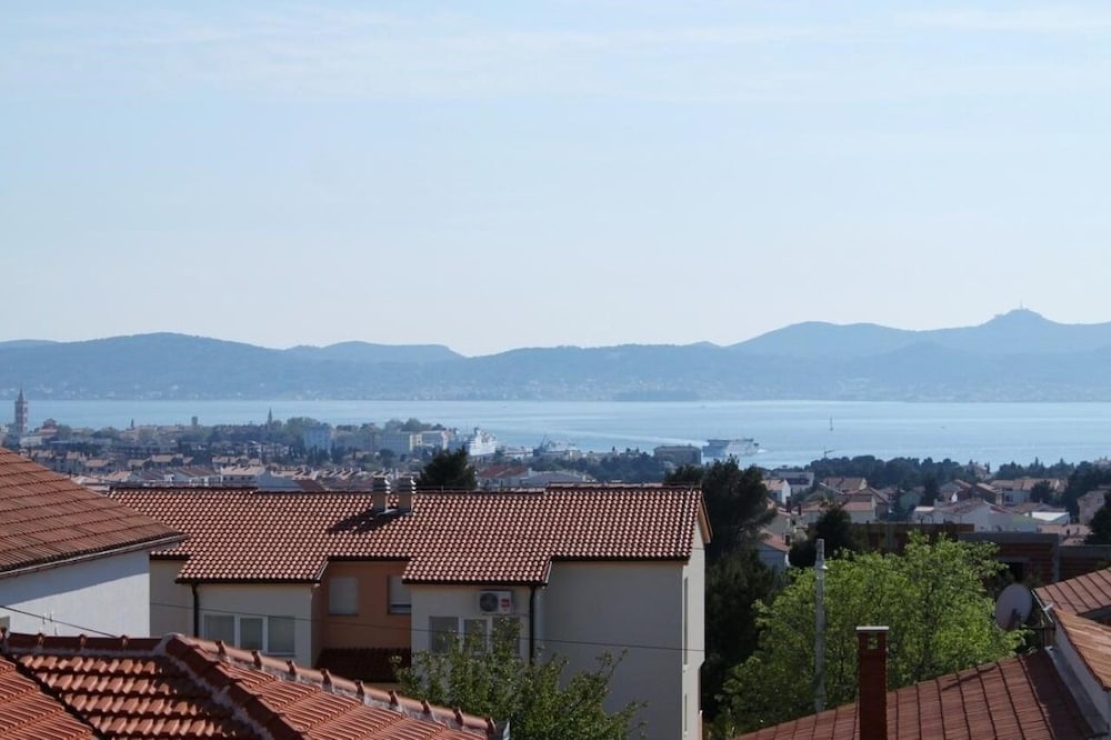 Suza - Relaxing & Beautiful - A1 view 4