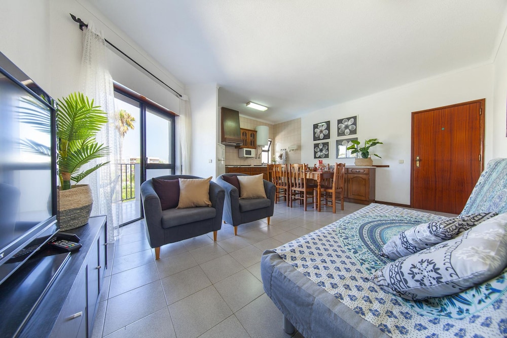 B97 - Flor da Rocha Apartment in Portim o