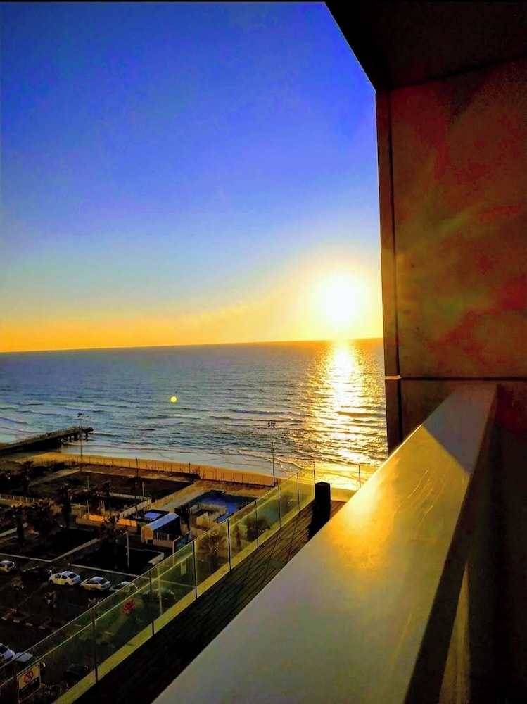 1007Go to Bat Yam Center view 5