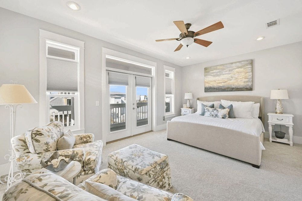 Southern Shores by Avantstay Seacrest Beach Resort Pool