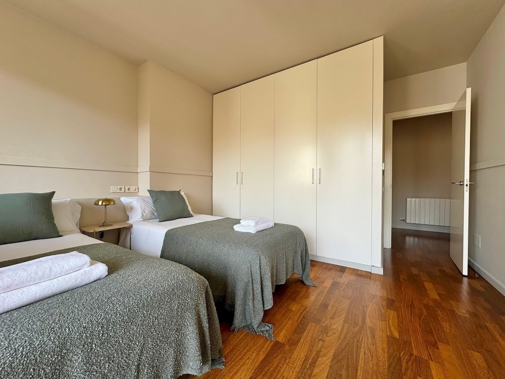 Barcelona Gem Penthouse By Myrentalhost