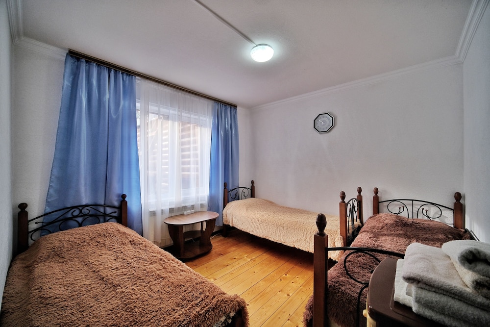 Arkhiz City Guest House view 4
