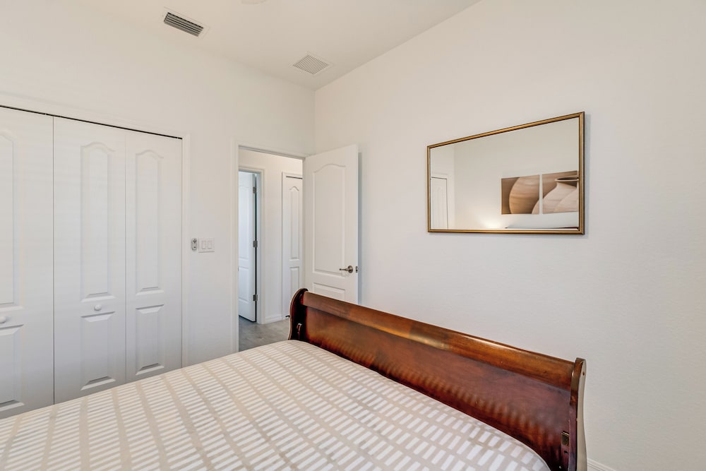 Coastal Home w/ Swim Spa & Lanai in Port Charlotte