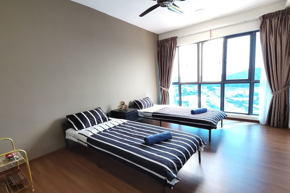 Amerin Residence Mall Apartments