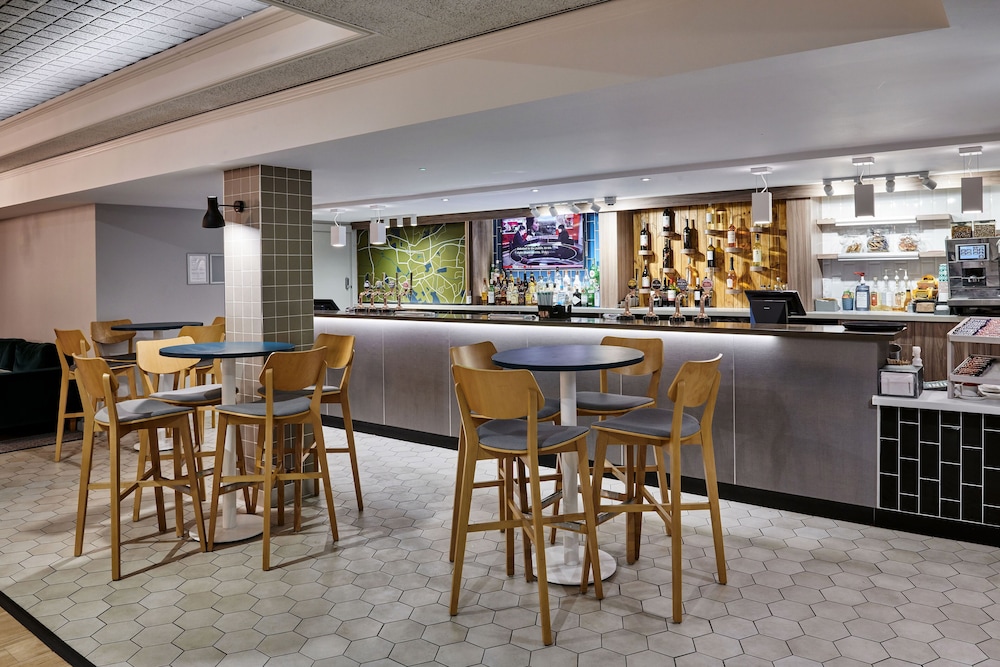 Taunton Vacations - Holiday Inn Taunton, an IHG Hotel - Property Image 4