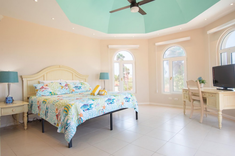 This One of a Kind Amazing Aruba Beach House