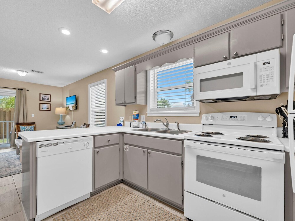 Beachside Villas 1211