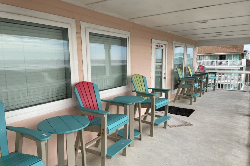 Beachgate Condo Suites And Hotel 231 1 Bedroom Condo view 2