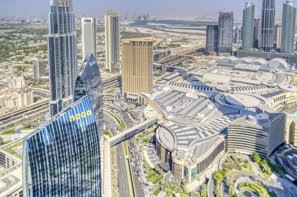 Contemporary Apt With Burj Khalifa View