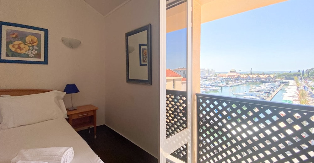 Penthouse Duplex Marina Plaza by Hsrentals Vilam