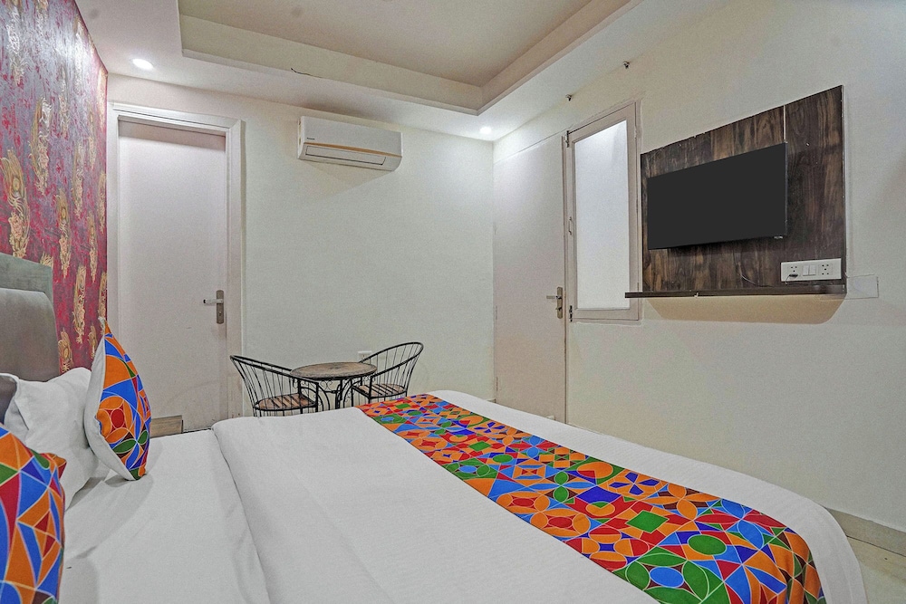 Fabhotel Dilnoor Stay