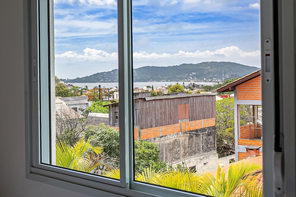 Studios 900m From Lagoa da Conceicao - ECM