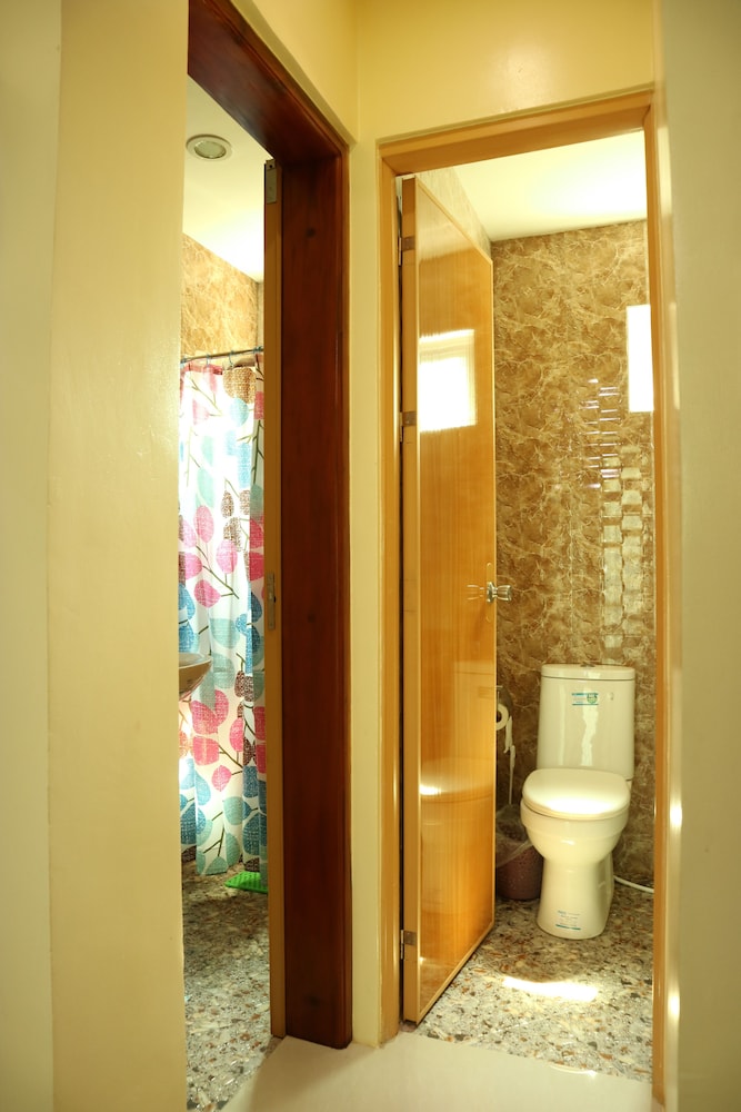 EA Apartelle - Metro Vigan - Hostel, photo 57