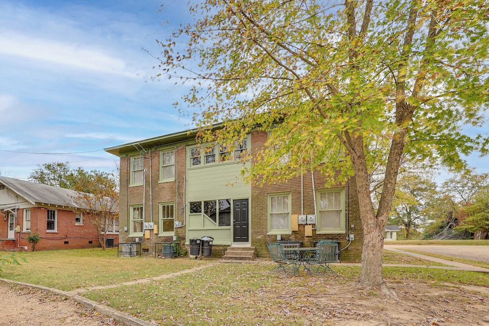 Easy Highway Access: Texarkana Condo Near Dtwn