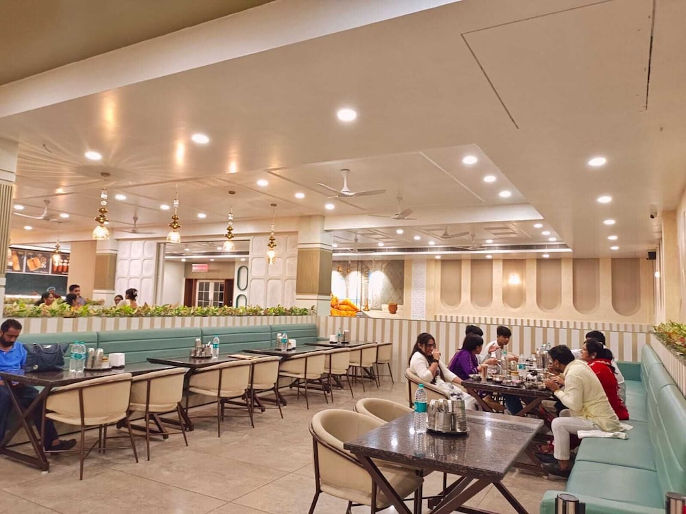 THE PRINCE ZENQ XPRESS RESORTT ROHTAK