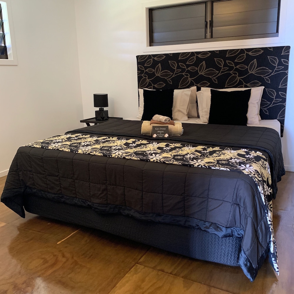 Rarotonga Villas