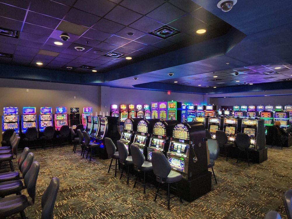Wild Rose Casino & Hotel Emmetsburg view 2