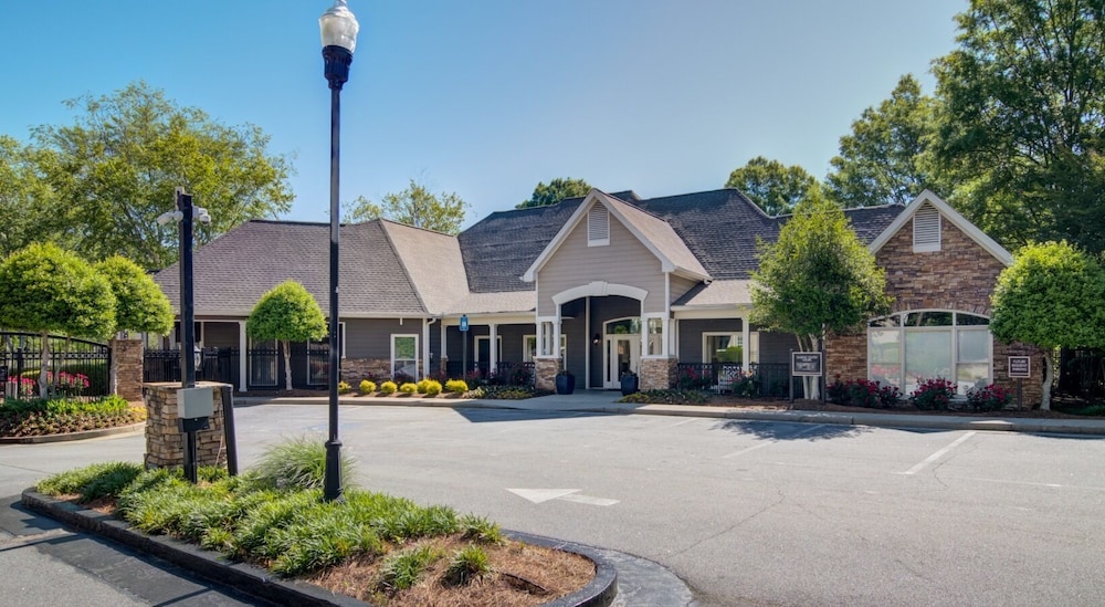 Furnished Apartments near Emory view 3