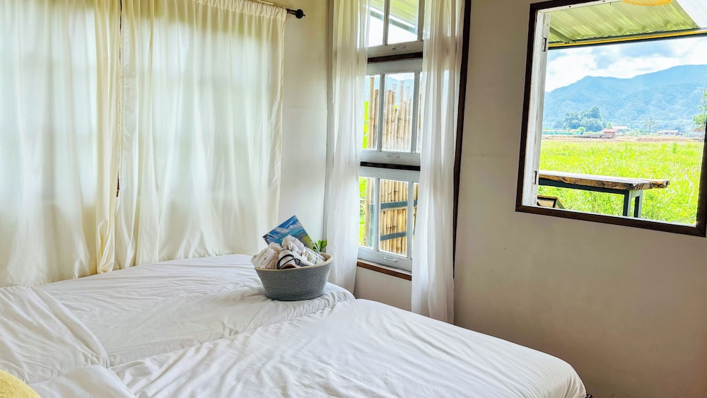 Deetorjai FarmStay Nan