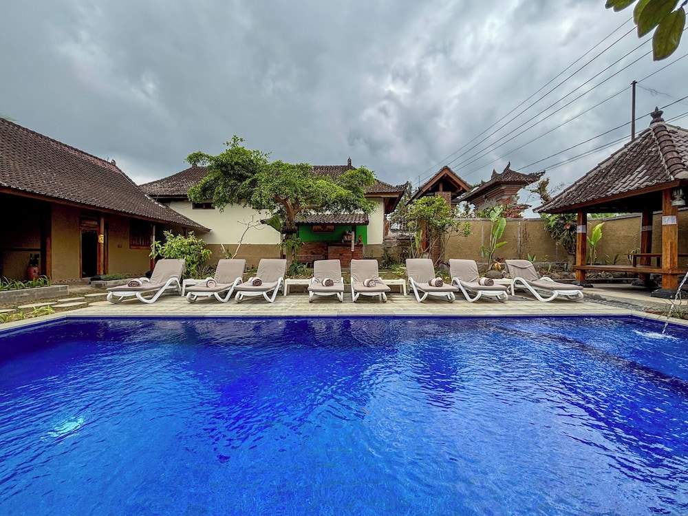 Buana Sari Villas by AGATA