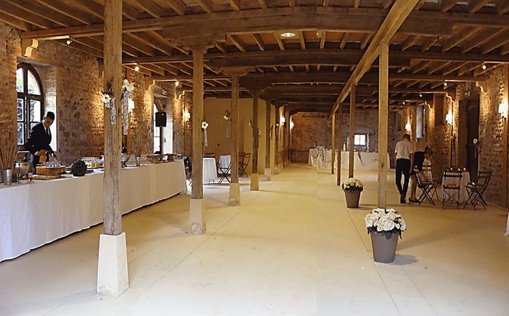 meeting & event spaces