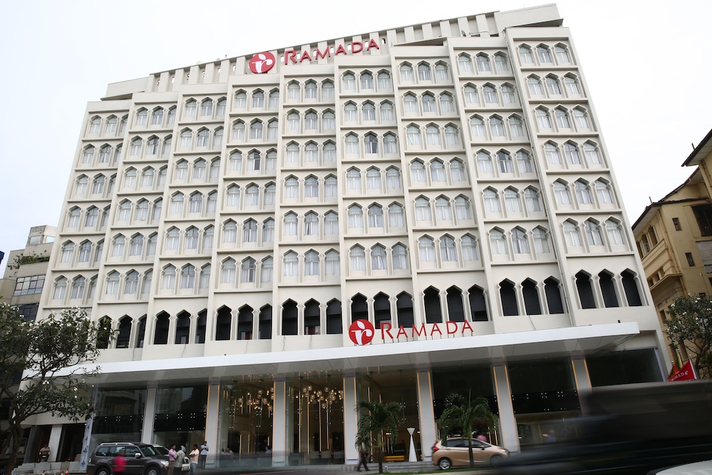 Hotel Ramada by Wyndham Colombo - Image 1