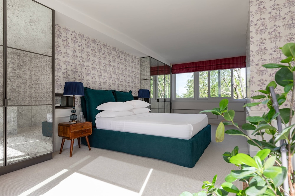 Maida Avenue II by Onefinestay