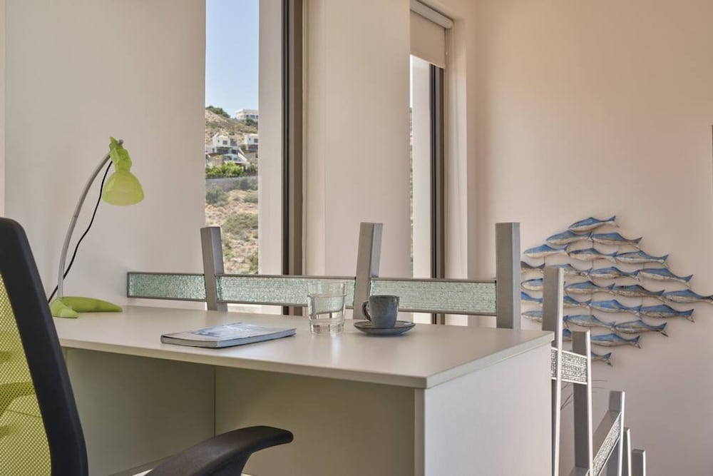 Breathtaking Views 4 Bedroom Villa view 4
