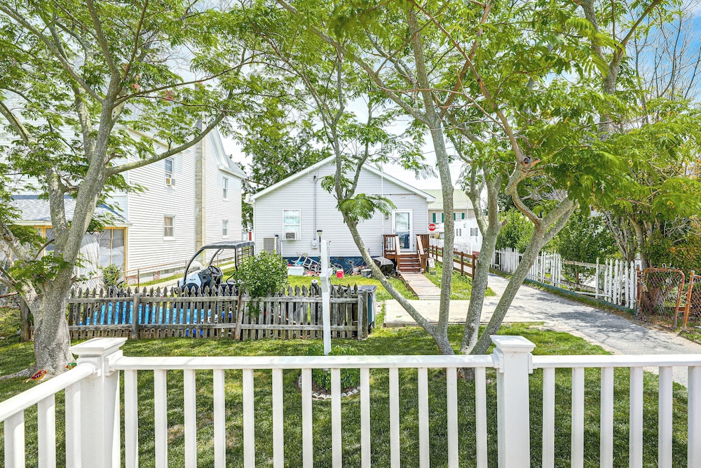 Walkable Beach Retreat on Chesapeake Bay!