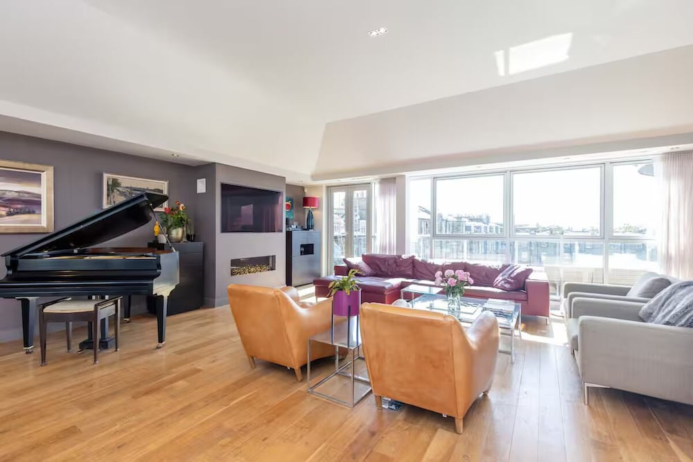 Beautiful Penthouse with terrace