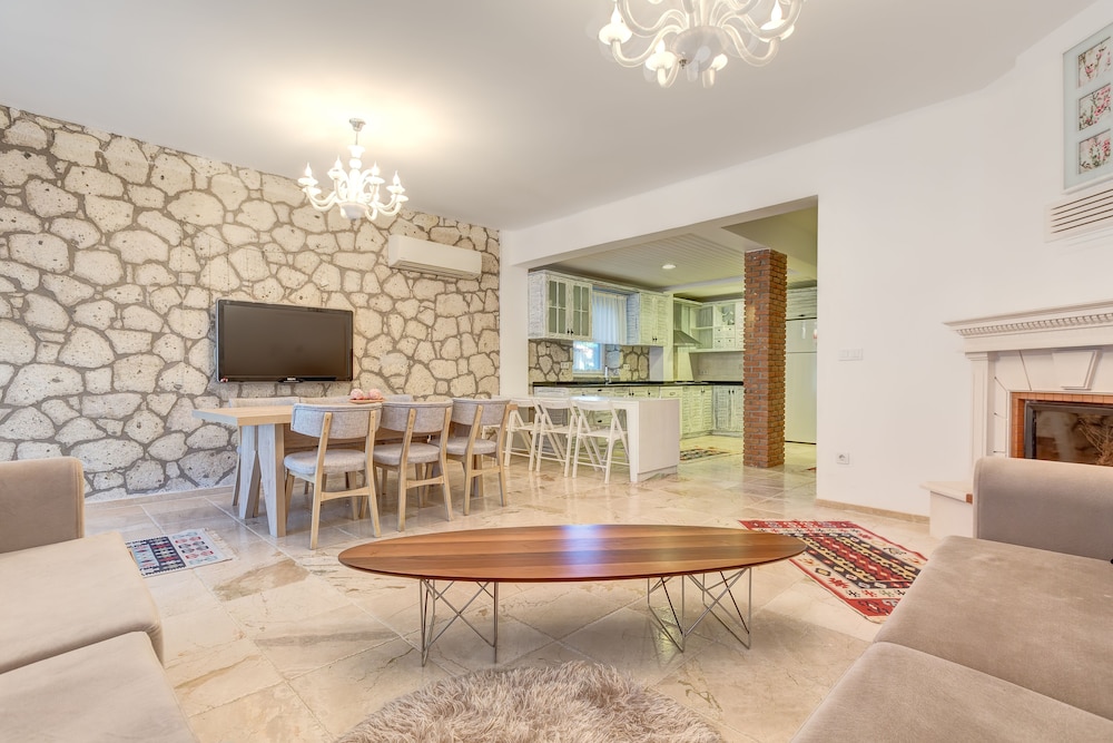 Alaroof Otel - Image 19