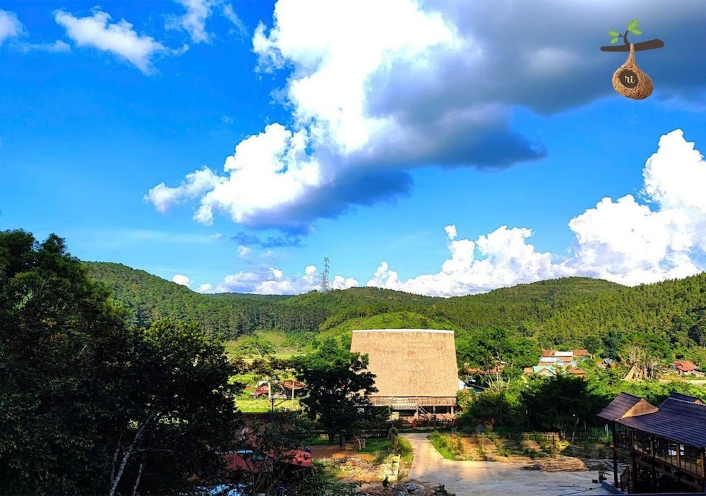 To Chim Ri Homestay Mang Đen