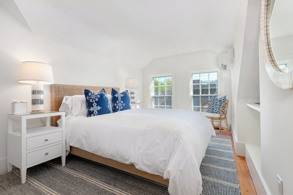 Martin House Inn