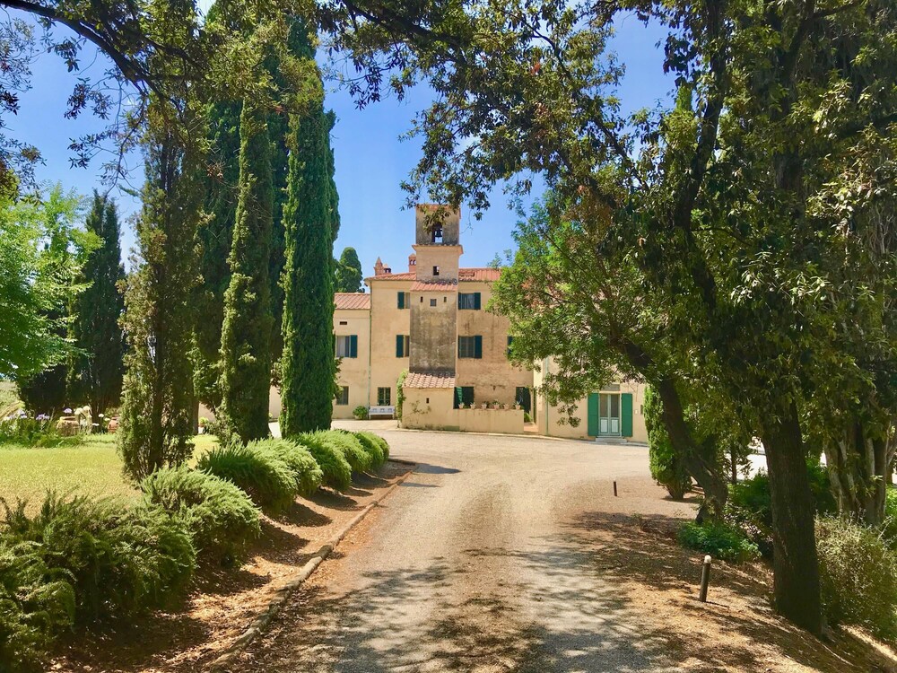 Orbetello Vacations - Villa Maremma Mare Magical Historic Villa With Pool on Tuscany Coast - Property Image 18