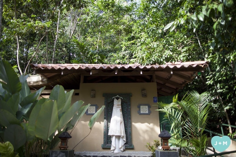 Waterfall Villas
