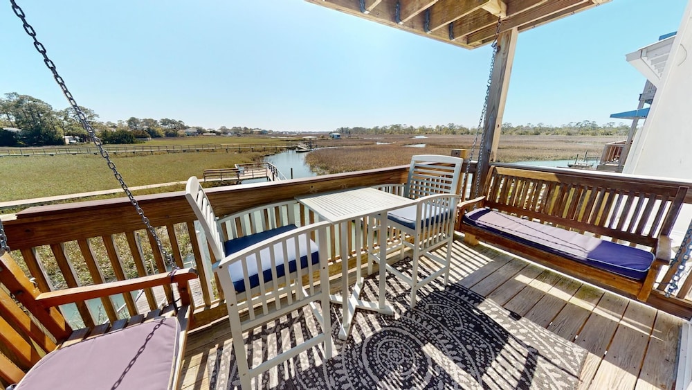 One Marsh Creek by Tybee Vacation Rentals