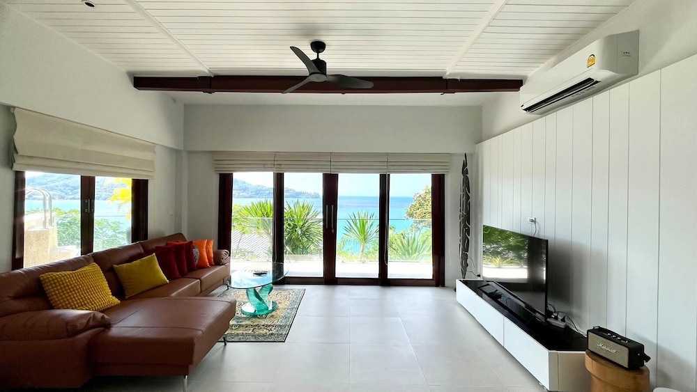 Luxury Seaview 6 Bedrooms With Infinity Pool Villa, Private Gym, Superfast Wifi